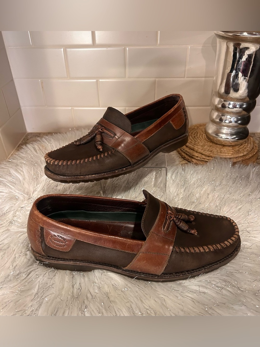 H.S. Trask Men’s Brown Leather Loafers Tassel Detail